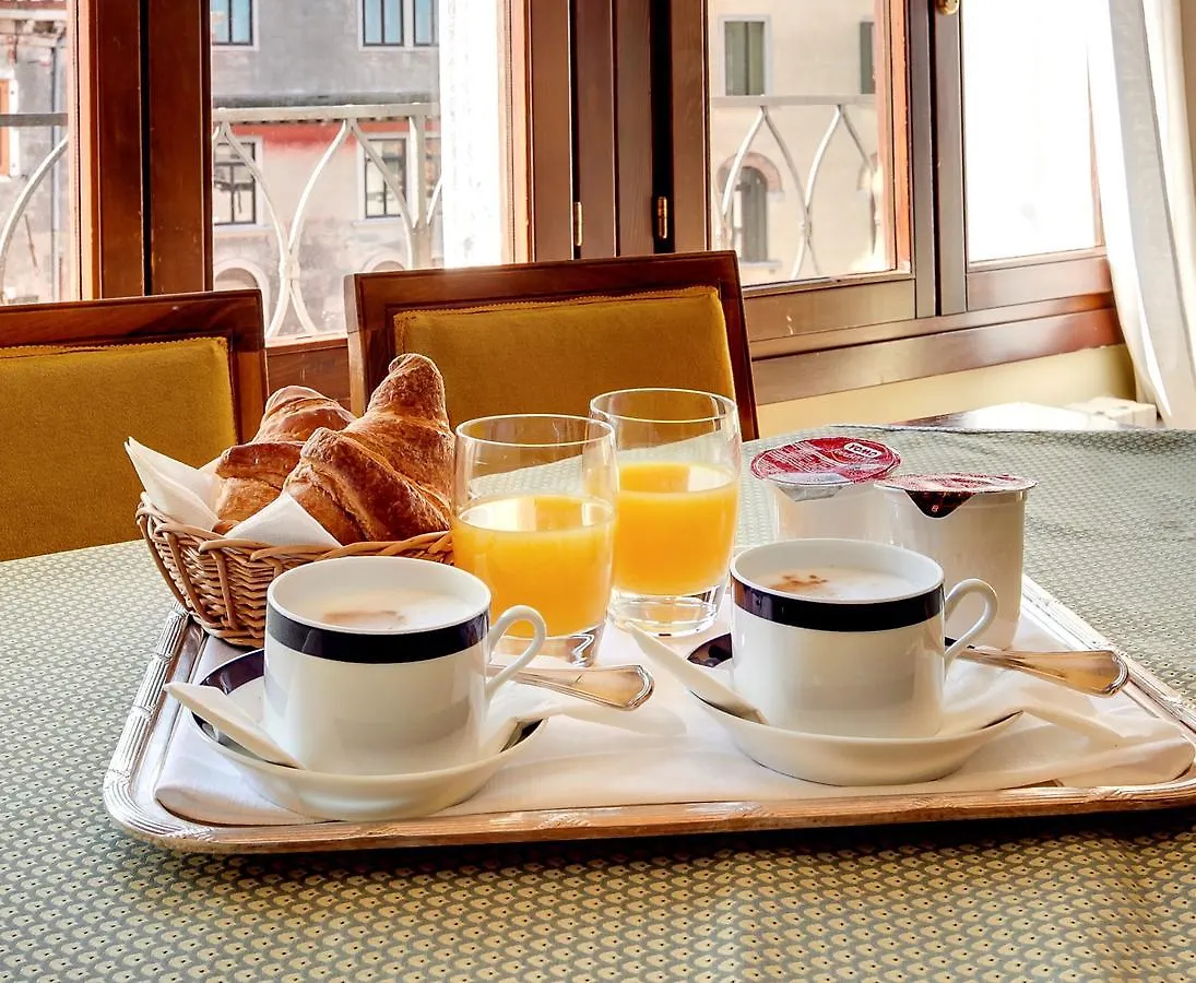Palazzo Schiavoni Residenza D'Epoca & Suite-Apartments Venice Italy