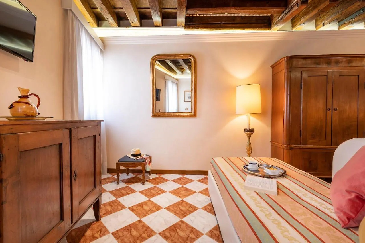 Apartamento Palazzo Schiavoni Residenza D'Epoca & Suite-Apartments Venecia Italia