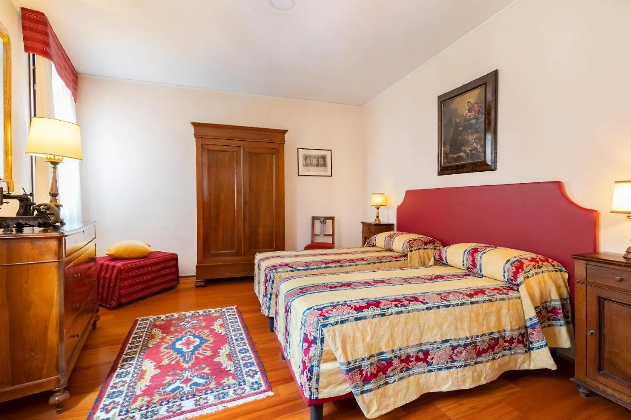 Palazzo Schiavoni Residenza D'Epoca & Suite-Apartments Venecia