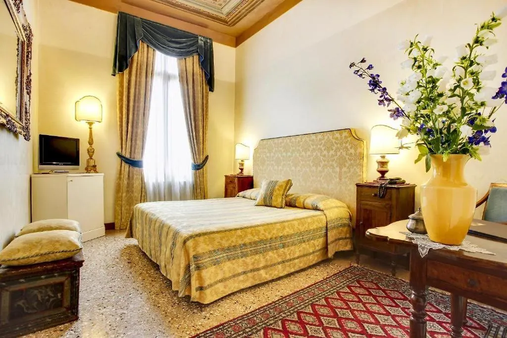 Palazzo Schiavoni Residenza D'Epoca & Suite-Apartments Venecia Apartamento