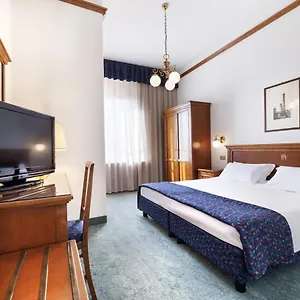 *** Hotel Palace Centro Italia