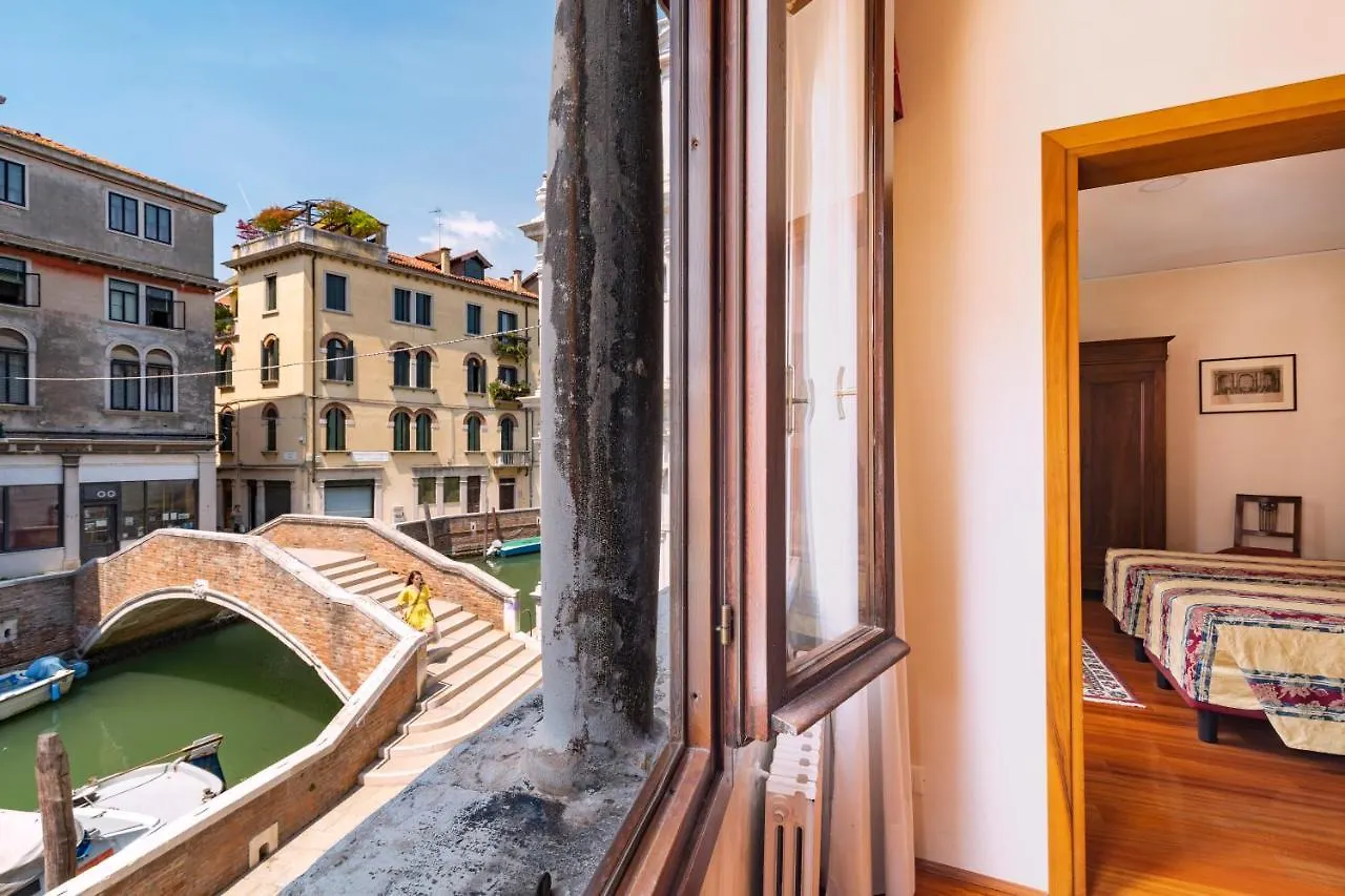 Palazzo Schiavoni Residenza D'Epoca & Suite-Apartments Wenecja Apartament