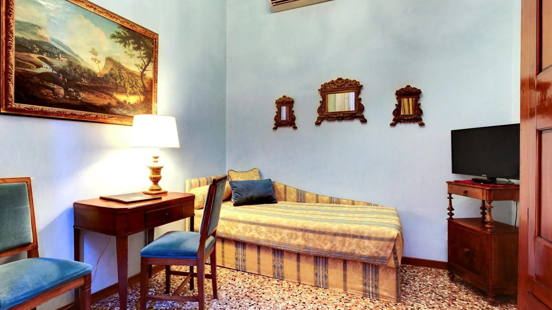 Palazzo Schiavoni Residenza D'Epoca & Suite-Apartments Wenecja Włochy