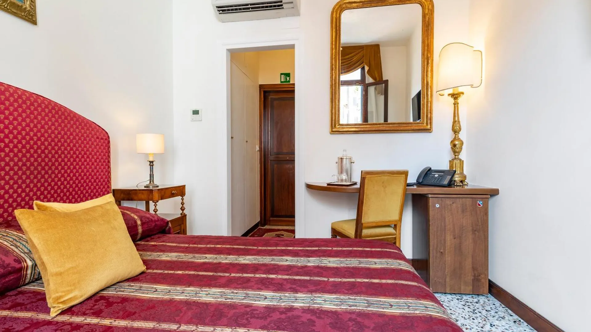 Apartament Palazzo Schiavoni Residenza D'Epoca & Suite-Apartments Wenecja Włochy
