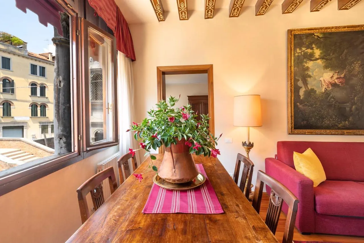 Palazzo Schiavoni Residenza D'Epoca & Suite-Apartments Venice Italy